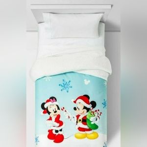 2-in-1 Sherpa backed duvet blanket - Disney Christmas Mickey & Minnie Mouse